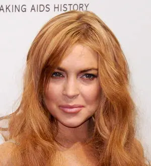 Lindsay Lohan wants car crash case dismissed