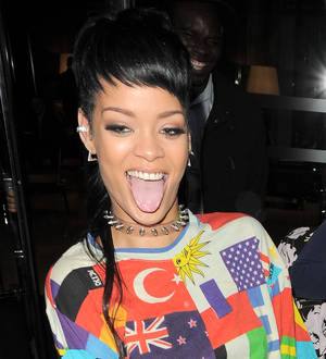 Rihanna's new hit ties her with Elvis for U.S. top 10s