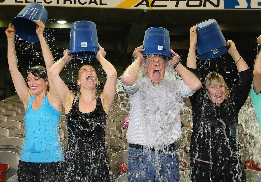 The Ice Bucket Challenge Is Back!