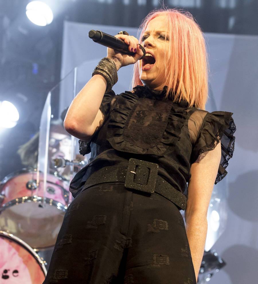 Shirley Manson in tears at gig over Donald Trump's transgender ban