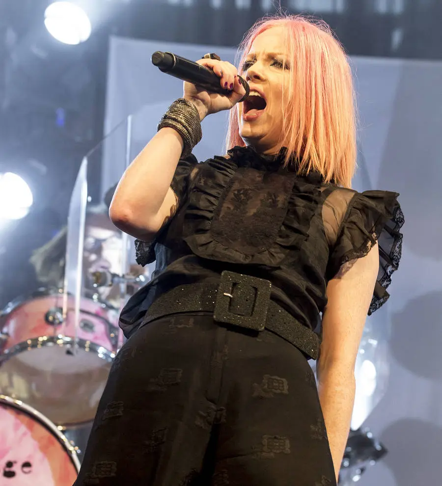 Shirley Manson in tears at gig over Donald Trump's transgender ban