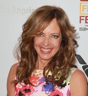 Allison Janney's dogs sprayed by skunks
