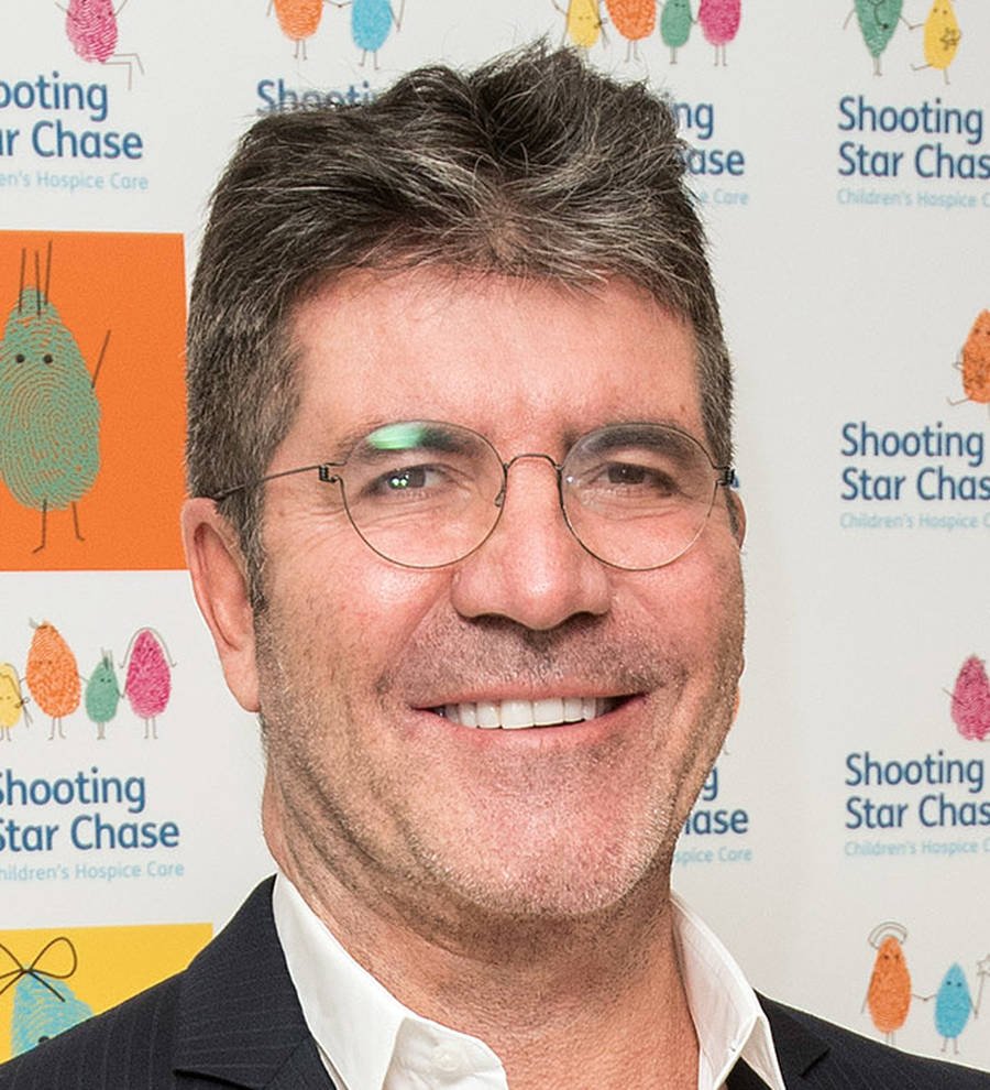 Simon Cowell offers to pay for dancer's spinal surgery