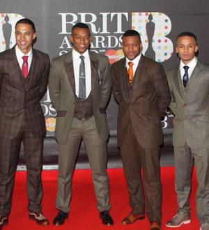 JLS axe DJ set