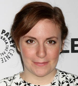 Lena Dunham backs Hillary Clinton for president