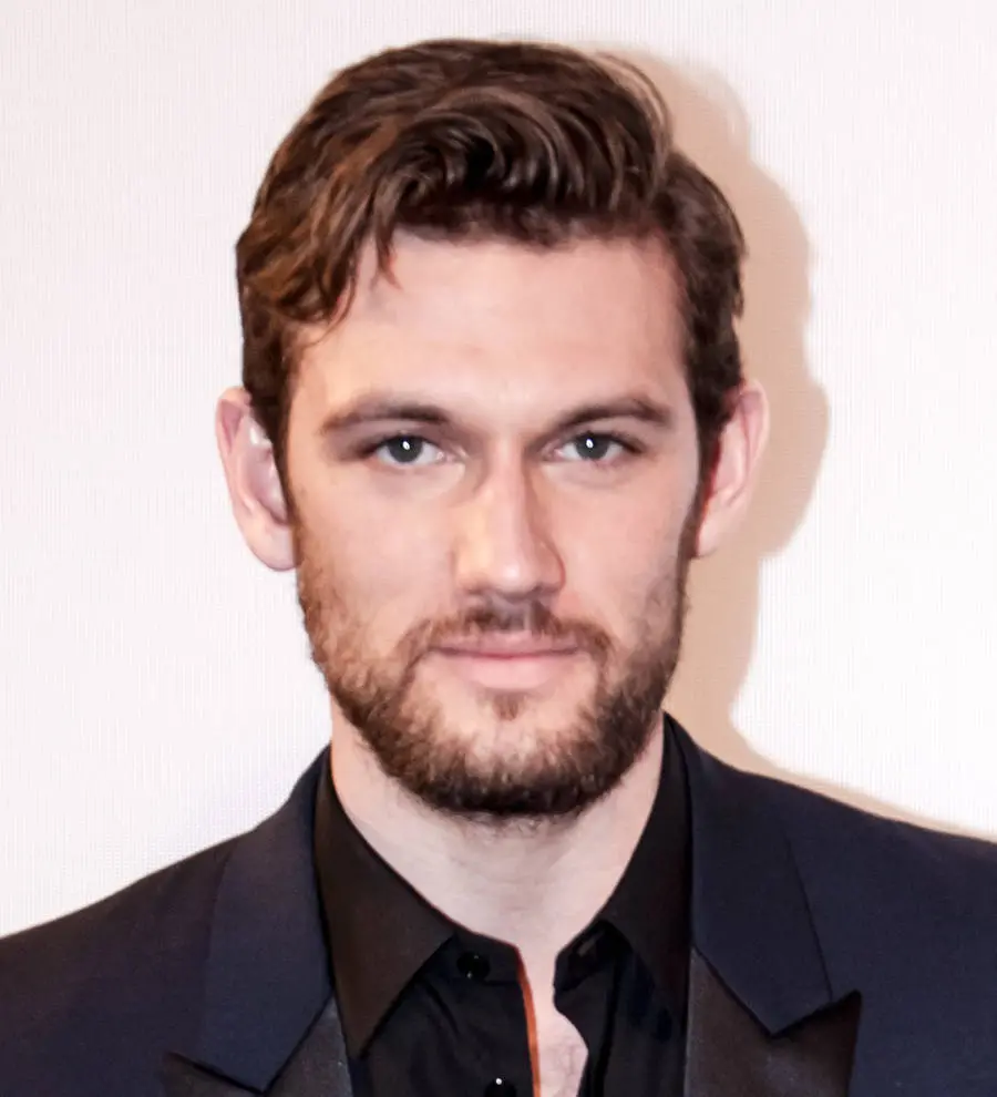 Alex Pettyfer creates book publishing company