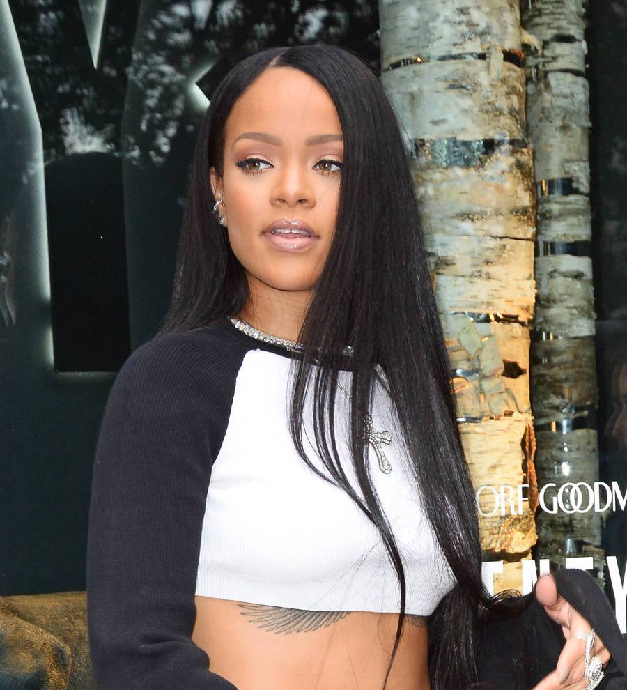 Rihanna thrilled by fan frenzy for Fenty x Puma collection