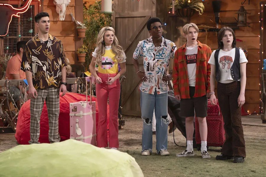 YH EXCLUSIVE: Disney Channel Drops Premiere Date & Featurette For "BUNK'D" Season 7!