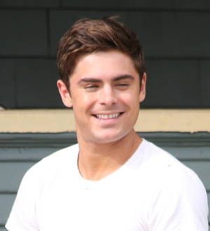 Zac Efron pens heartwarming note to fan