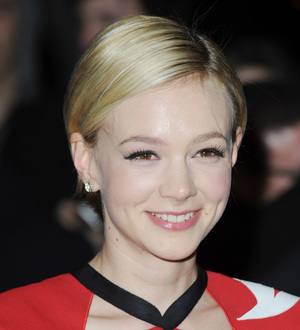Newlywed Carey Mulligan steps out at MET Ball