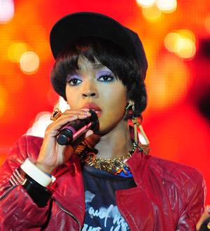 Lauryn Hill postpones three Christmas concerts