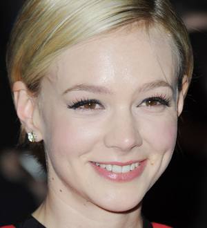 Carey Mulligan thanks Julian Fellowes for acting start