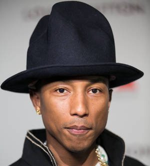 Pharrell Williams' falsetto ruined by Coachella sand