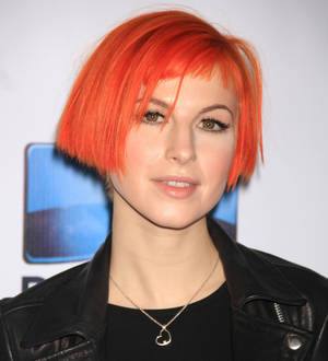 Hayley Williams: 'I am not pregnant'