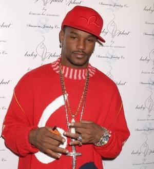 Rapper Cam'ron helping fans fight Ebola with new face mask