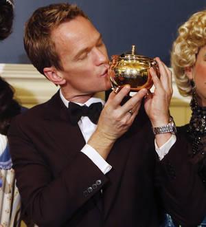 Neil Patrick Harris dons drag for Hasty Pudding honor