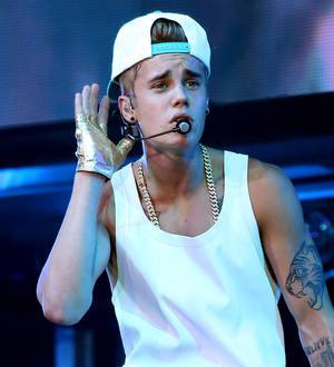 Justin Bieber clashes with tour manager