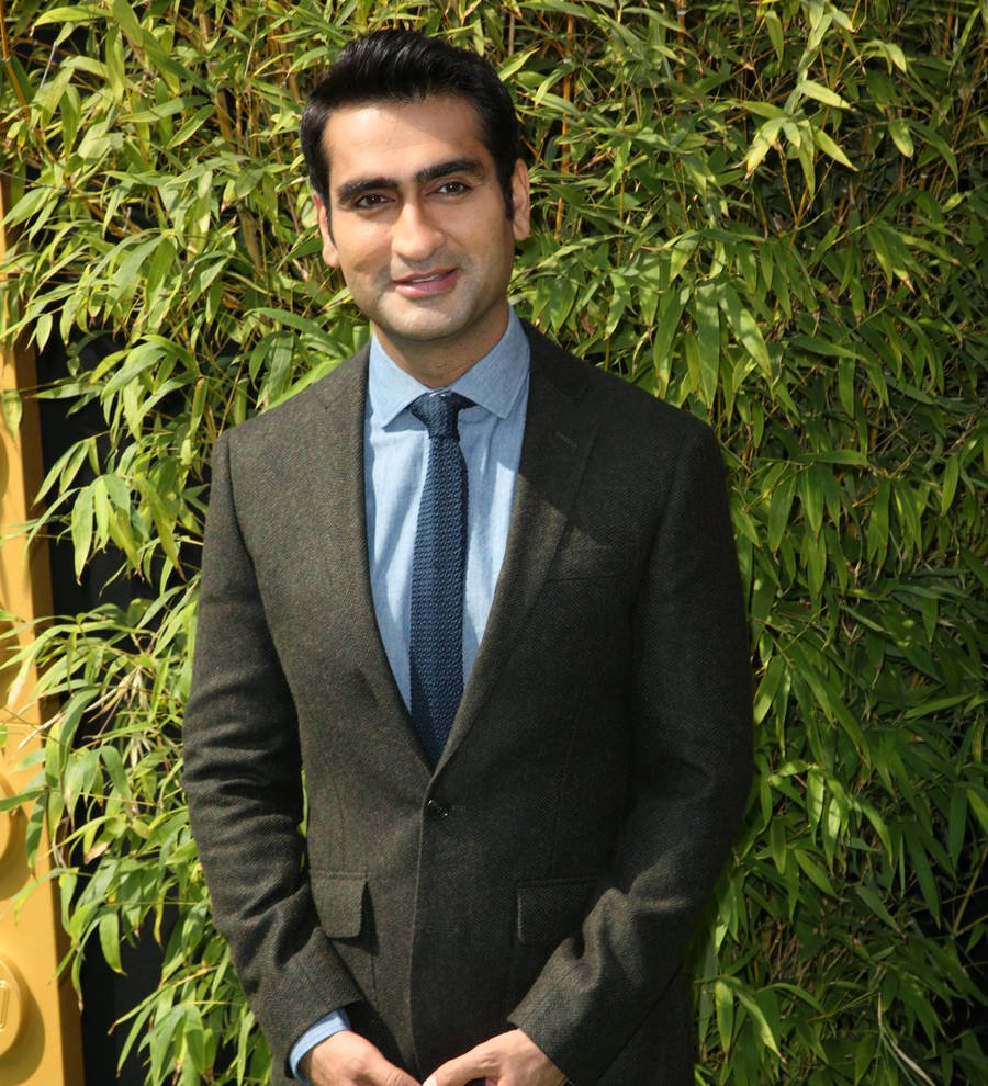 Kumail Nanjiani's early stand-up comedy inspired by Hugh Grant
