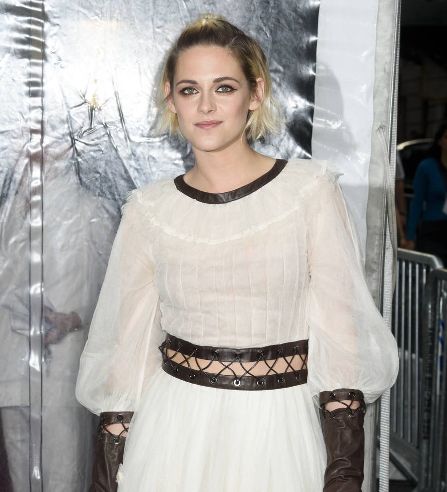 Kristen Stewart: 'Social media has made society so superficial'
