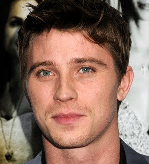 Leighton Meester and Garrett Hedlund Not Dating