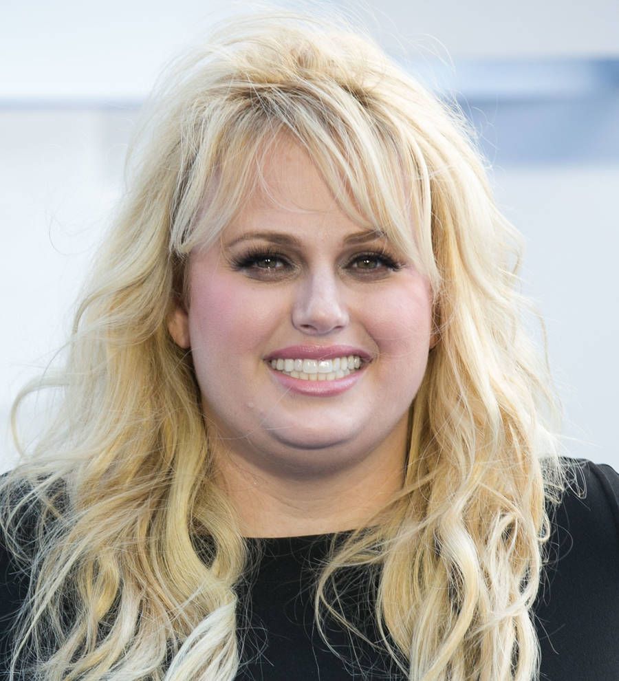 Rebel Wilson protests police strippers with expletive at MTV VMAs