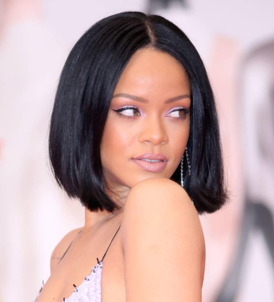 Rihanna gets naked for raunchy songs release