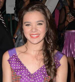 Hailee Steinfeld kept journal on True Grit set