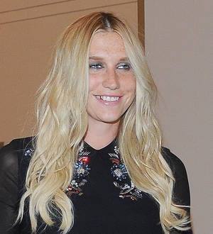 Kesha urges Brazilians to join Humane Society International campaign