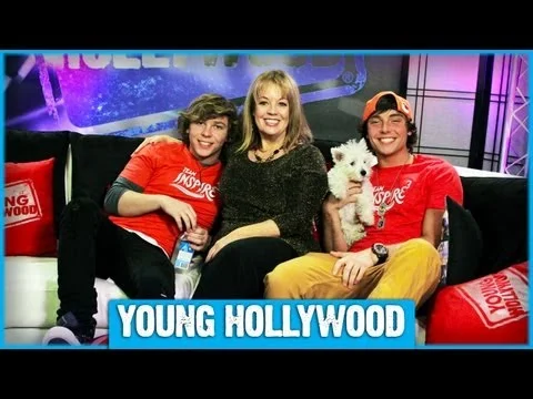 Emblem3 REUNION Part 3: Birthdays, Cupcakes, & Figurines!