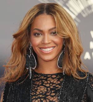 Beyonce returns to headline Jay Z's Made In America festival