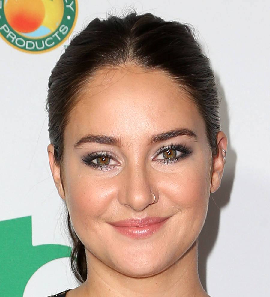Shailene Woodley calls pipeline decision 'a huge moment'