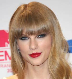 Taylor Swift dating Harry Styles - report