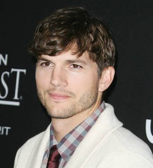 Charlie Sheen ends Kutcher feud after actor makes public plea