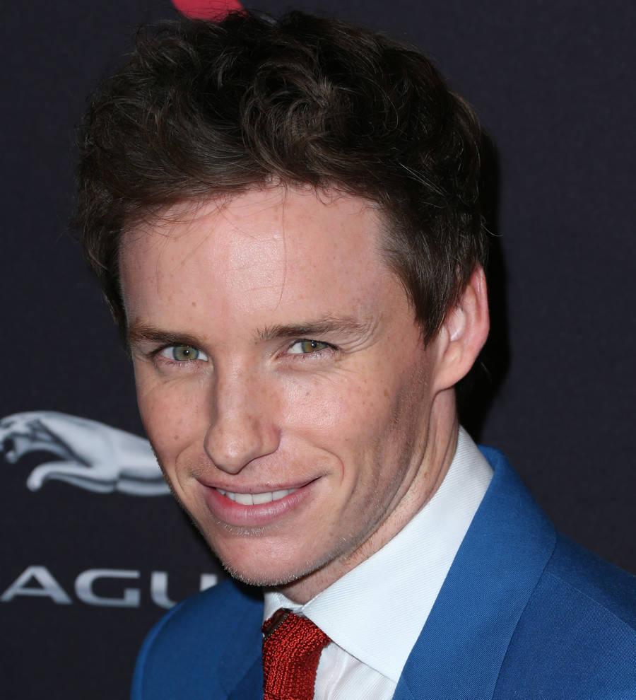 Tom Hooper defends Eddie Redmayne casting