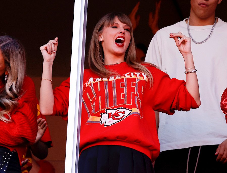 Taylor Swift's Football Fashion Moments, Ranked!