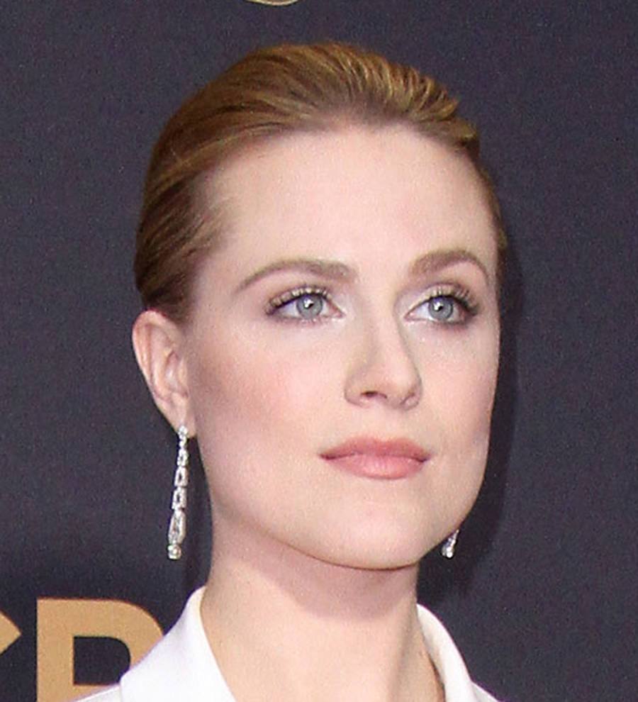 Evan Rachel Wood: 'Actresses are scared to wear suits'
