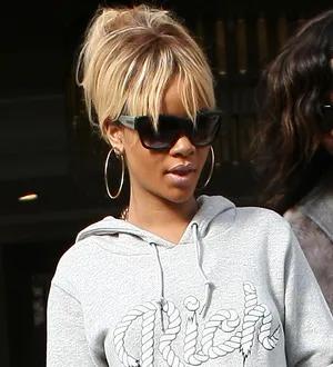 Rihanna takes public transport in London