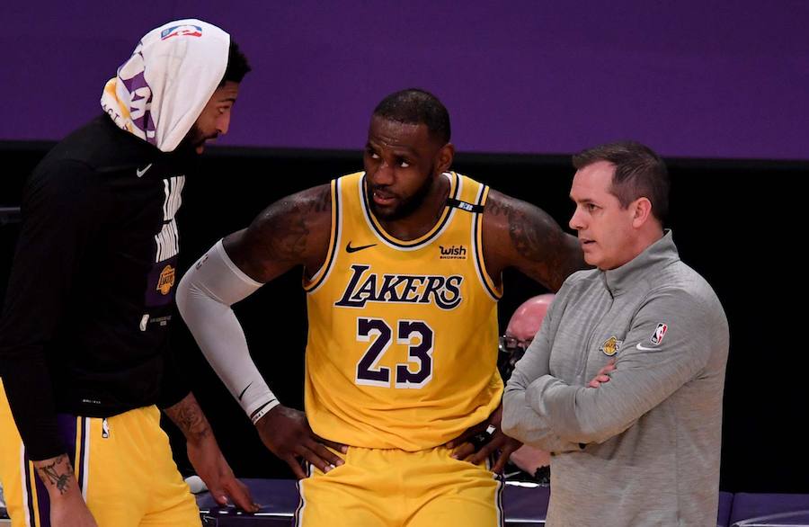 From Disney World to Cancun: A Depressed Lakers Fan’s Journey