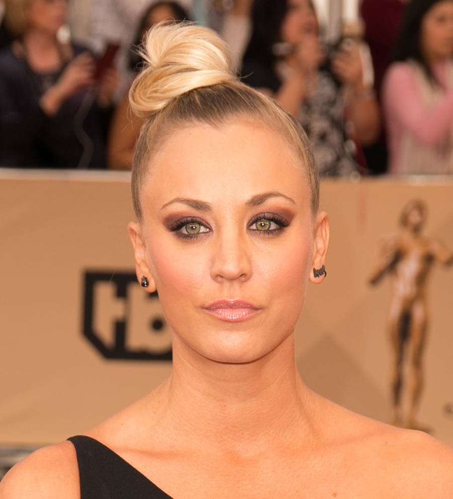 Katey Sagal playing Kaley Cuoco's mum again on The Big Bang Theory