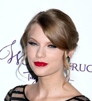 Swift's T.I. collaboration was dream come true