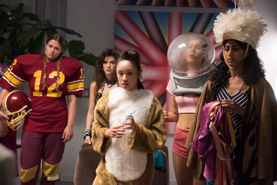 New Netflix Series Will Make Your Summer "G.L.O.W."!