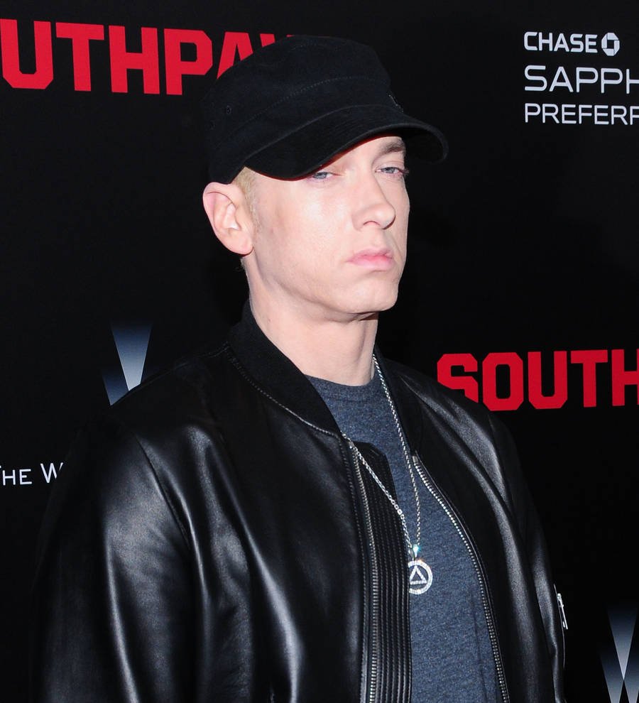 Eminem hunted for love on Tinder