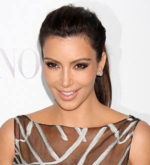 Kim Kardashian denies dating Eduardo Cruz