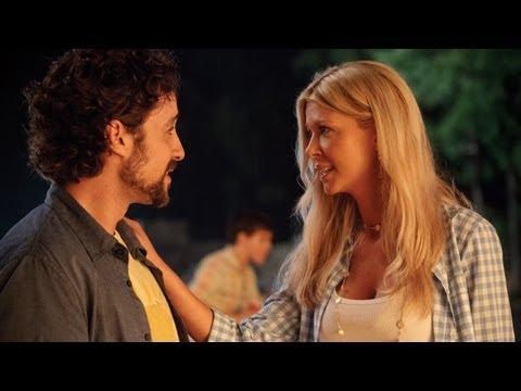 AMERICAN REUNION's Tara Reid & Thomas Ian Nicholas Put on a Show! - STUDIO SECRETS