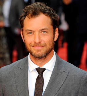 Jude Law dating movie wardrobe assistant - report