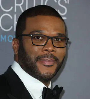 Tyler Perry visits Bobbi Kristina Brown in hospital