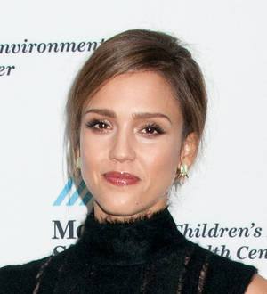 Jessica Alba honoured for children's work