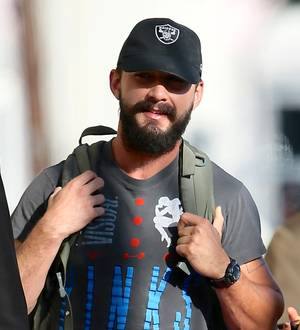 Shia LaBeouf raises money with pink leggings stunt