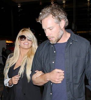 Jessica Simpson no longer planning Italian wedding - report
