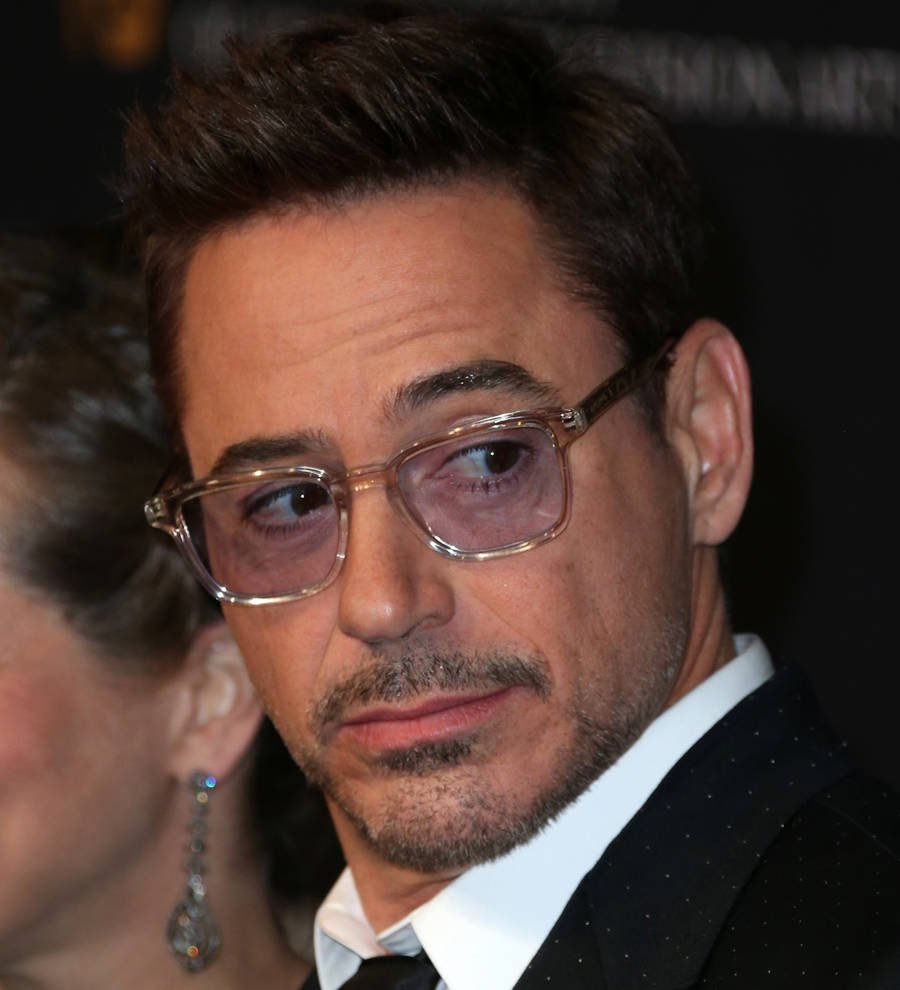 Robert Downey, Jr. names sick child 'honorary Avenger'